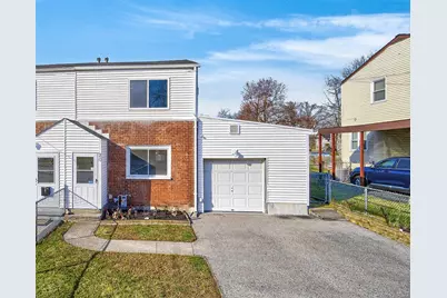 20 S Gilmore Boulevard, Wappingers Falls, NY 12590 - Photo 2