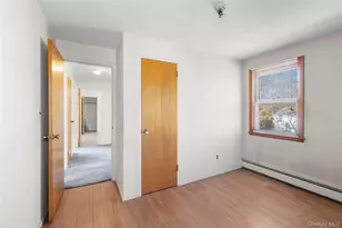 11 Delaware Ave, Port Washington, NY 11050 - Photo 22