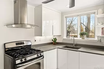 6 Darling Avenue, New Rochelle, NY 10804 - Photo 12