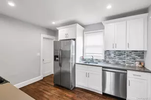 41 Jerome Ave, Mineola, NY 11501 - Photo 8