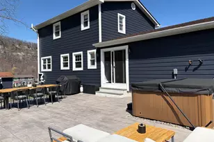 29 Lexington Ave, Highland Mills, NY 10930 - Photo 2