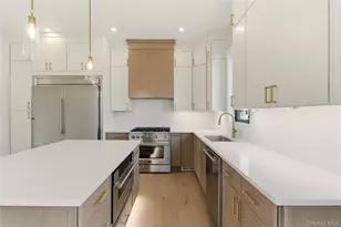 130 Albany Ave, Westbury, NY 11590 - Photo 12