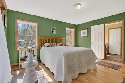 15 Meadow Drive, Red Hook, NY 12571 - Photo 8