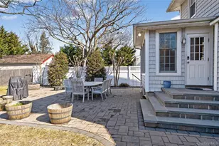 252 Morris Ave, Rockville Centre, NY 11570 - Photo 28