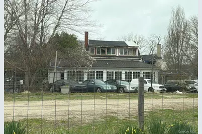 2891 Montauk Highway, Brookhaven, NY 11719 - Photo 2