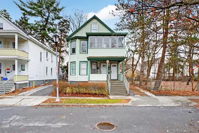 11 Manitou Avenue, Poughkeepsie, NY 12603 - Photo 1