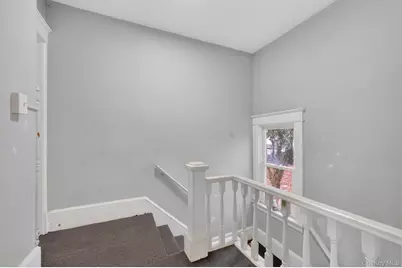 11 Manitou Avenue, Poughkeepsie, NY 12603 - Photo 12