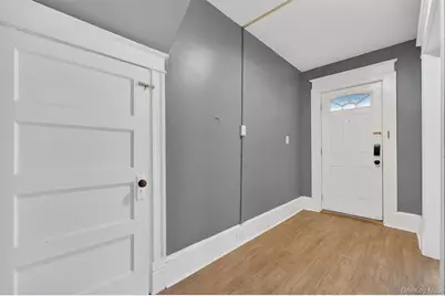 11 Manitou Avenue, Poughkeepsie, NY 12603 - Photo 4