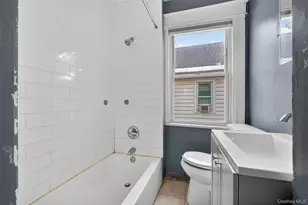 11 Manitou Ave, Poughkeepsie, NY 12603 - Photo 18