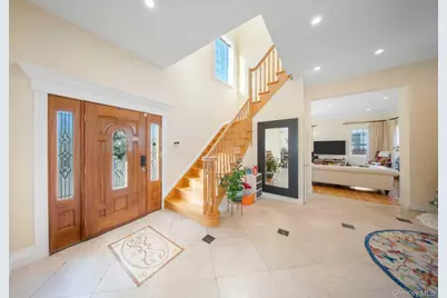 66-19 Commonwealth Boulevard, Little Neck, NY 11362 - Photo 2