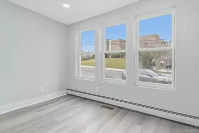 75 Anstice Street, Oyster Bay, NY 11771 - Photo 12