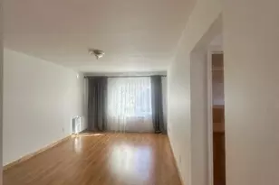 20-26 Menahan St, Ridgewood, NY 11385 - Photo 4