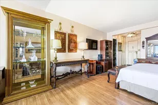 61-55 98th St, Rego Park, NY 11374 - Photo 10