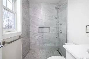 91 Rockwell St, Harrison, NY 10528 - Photo 12