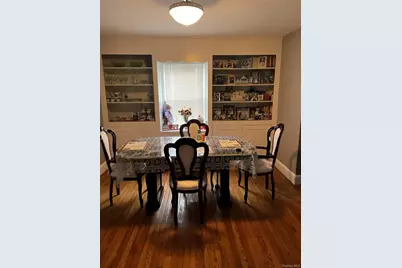 86 W Clinton Avenue, Roosevelt, NY 11575 - Photo 8