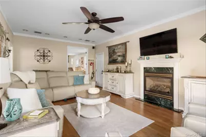 129 Bishop Lane, Holbrook, NY 11741 - Photo 14