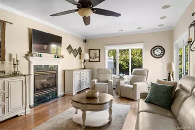 129 Bishop Lane, Holbrook, NY 11741 - Photo 12