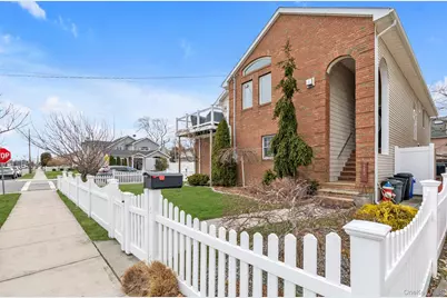 703 Neptune Boulevard, Long Beach, NY 11561 - Photo 2