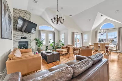 703 Neptune Boulevard, Long Beach, NY 11561 - Photo 4