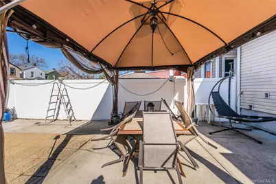 8932 90th Street, Woodhaven, NY 11421 - Photo 24