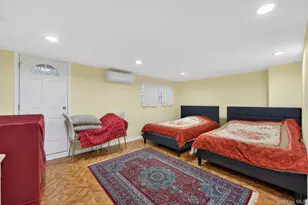 64-33 Alderton St, Rego Park, NY 11374 - Photo 14