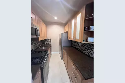 7666 Austin St #5C, Forest Hills, NY 11375 - Photo 8