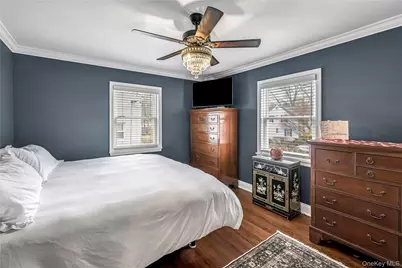 40 Wickford Road, New Rochelle, NY 10801 - Photo 18