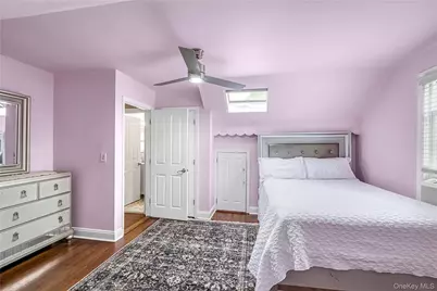 40 Wickford Road, New Rochelle, NY 10801 - Photo 24