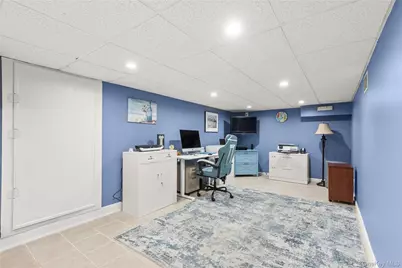 147 Pennsylvania Avenue, Freeport, NY 11520 - Photo 18