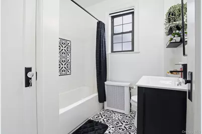 26 W Pondfield Road #4F, Bronxville, NY 10708 - Photo 18