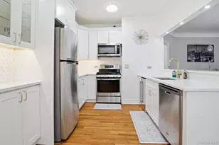 26 W Pondfield Rd, Bronxville, NY 10708 - Photo 10