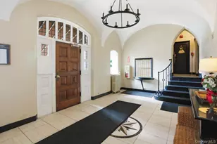 26 W Pondfield Rd, Bronxville, NY 10708 - Photo 2