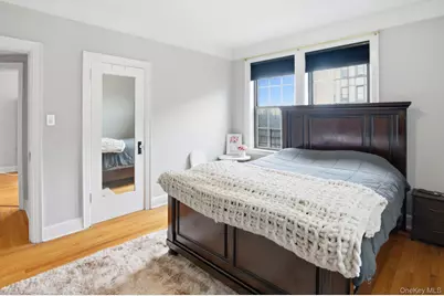 26 W Pondfield Road #4F, Bronxville, NY 10708 - Photo 16