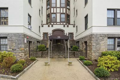 26 W Pondfield Road #4F, Bronxville, NY 10708 - Photo 20