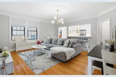 26 W Pondfield Road #4F, Bronxville, NY 10708 - Photo 4