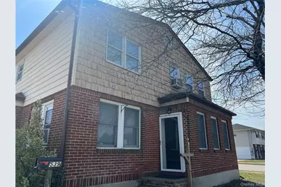 539 Central Avenue, Bethpage, NY 11714 - Photo 2