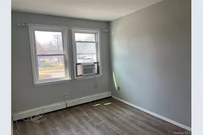 539 Central Avenue, Bethpage, NY 11714 - Photo 4