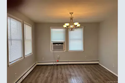 539 Central Avenue, Bethpage, NY 11714 - Photo 12