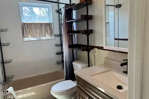 539 Central Ave, Bethpage, NY 11714 - Photo 14