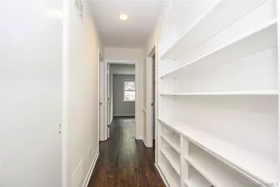 205 Soundview Avenue, White Plains, NY 10606 - Photo 14