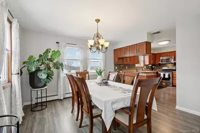 335 Oak Drive, New Windsor, NY 12553 - Photo 8