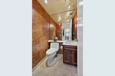 100 Hilton Avenue #601, Garden City, NY 11530 - Photo 14