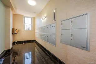 1 Remsen Rd, Yonkers, NY 10710 - Photo 14