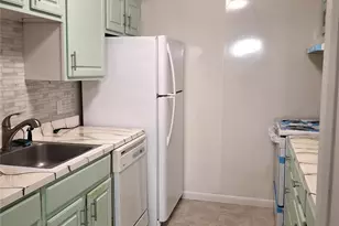 18 White Gate Dr, Wappingers Falls, NY 12590 - Photo 8