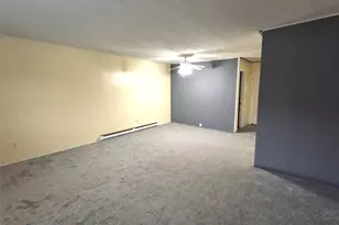 18 White Gate Dr, Wappingers Falls, NY 12590 - Photo 4