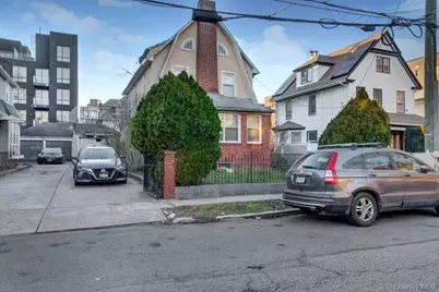 720 E 35th Street, Brooklyn, NY 11210 - Photo 1