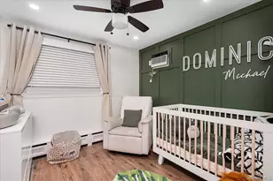 29 Fox Ct, Hicksville, NY 11801 - Photo 14