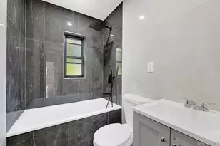 442 E 43rd St, Brooklyn, NY 11203 - Photo 4