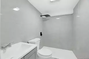 442 E 43rd St, Brooklyn, NY 11203 - Photo 6