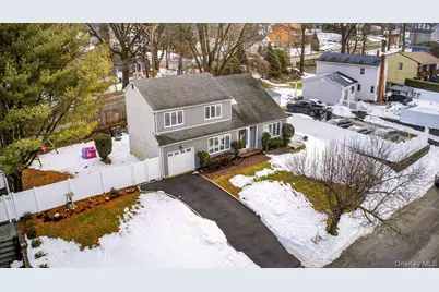 111 Aspen Road, Kings Park, NY 11754 - Photo 2